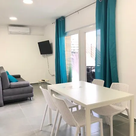Vip Deluxe Apartment Arian Novalja Exterior photo