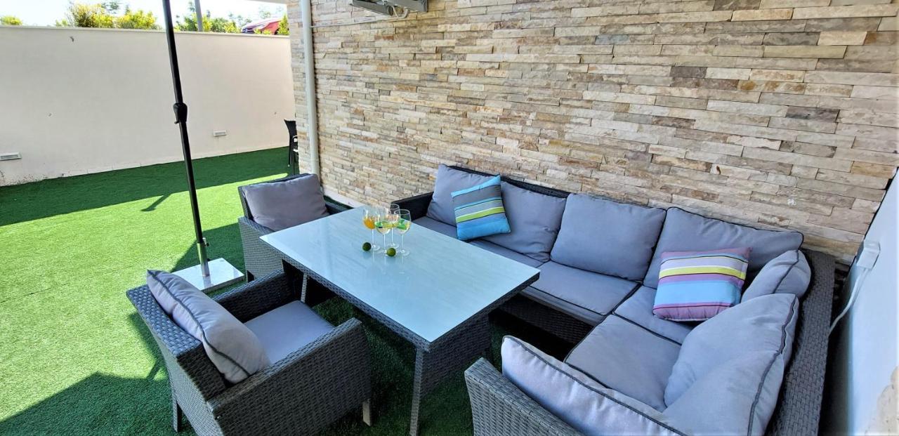 Vip Deluxe Arian Apartment Novalja